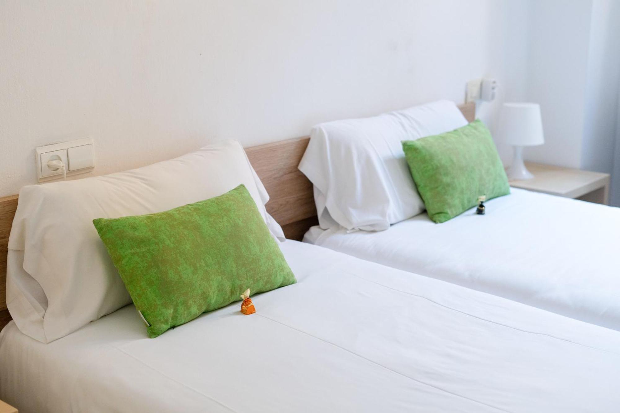 Apartamentos Granata Granada Ngoại thất bức ảnh